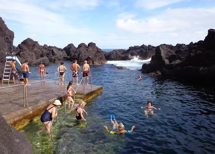 Adega Velha Holiday home Calheta de Nesquim